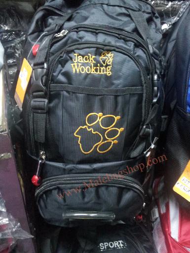 กระเป๋าเป้สีเหลืองดำ ลวดลายสุดเท่ รหัส M31